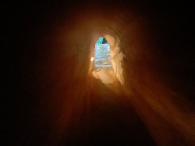 クチトンネル　長いトンネル